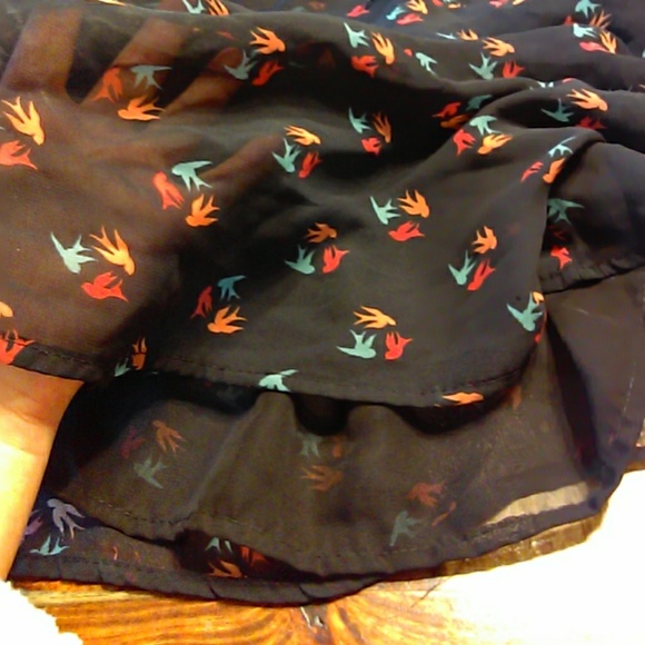 Sheer top - Picture 3 of 4